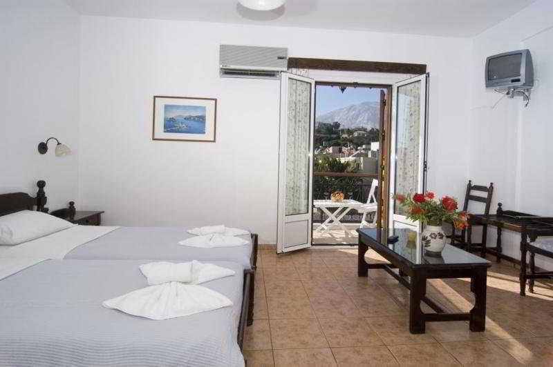 Hotel Kerkis Bay à Marathókampos Extérieur photo